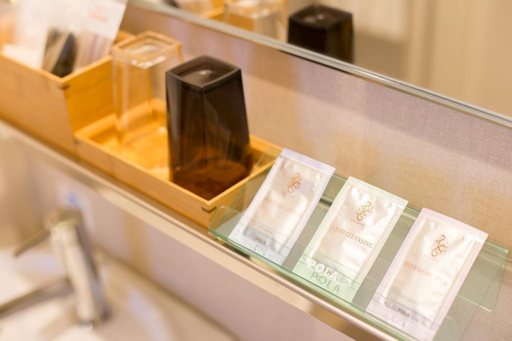 Nishitetsu Hotel Croom Hakata Fukuoka  Bagian luar foto