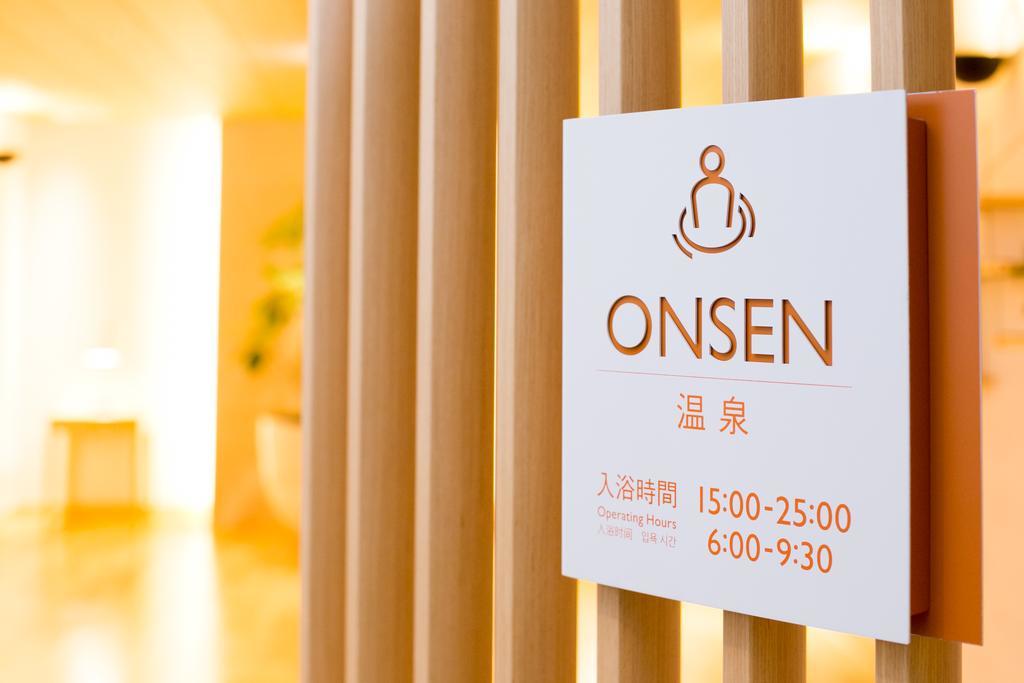 Nishitetsu Hotel Croom Hakata Fukuoka  Bagian luar foto