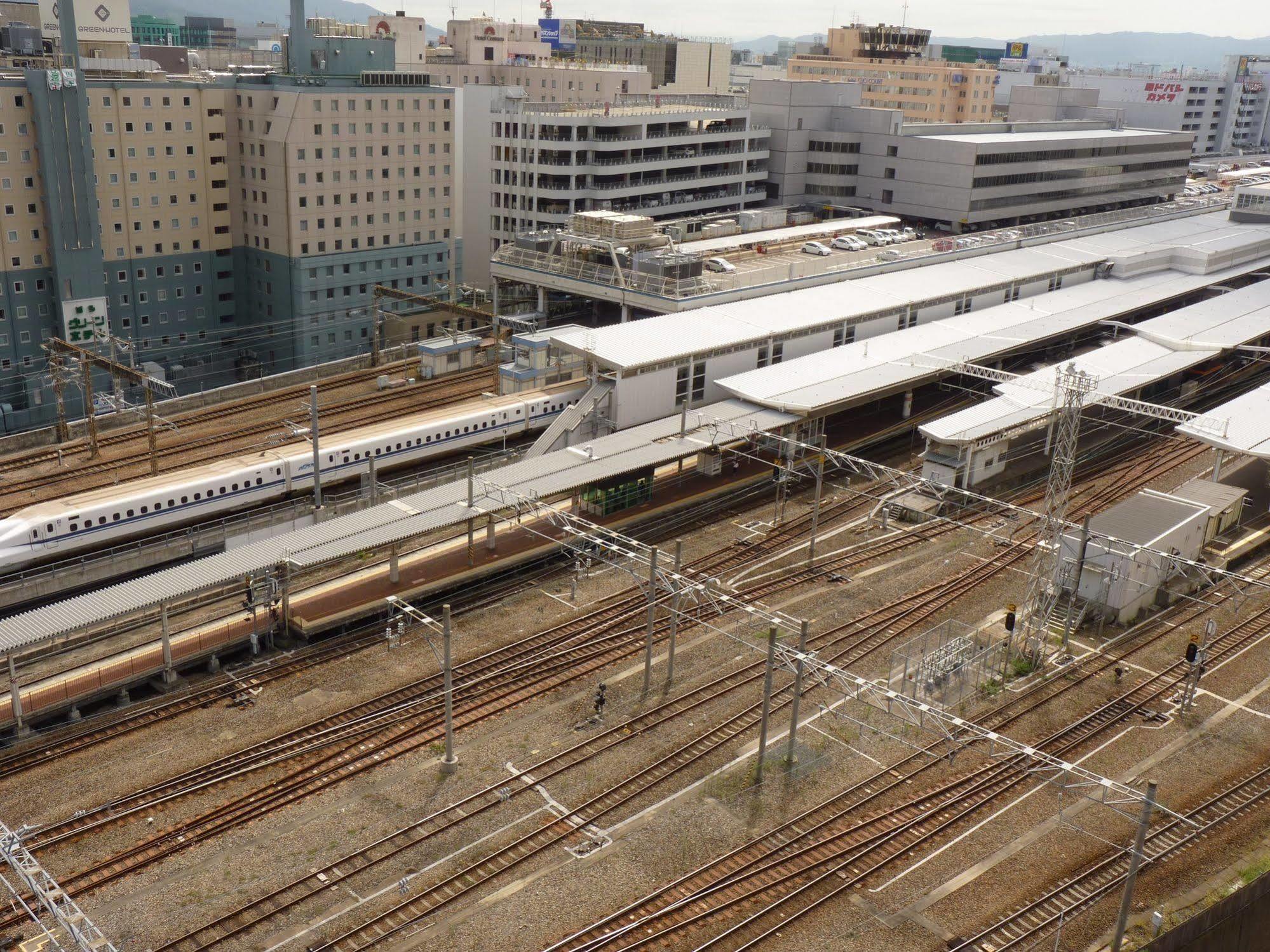 Nishitetsu Hotel Croom Hakata Fukuoka  Bagian luar foto